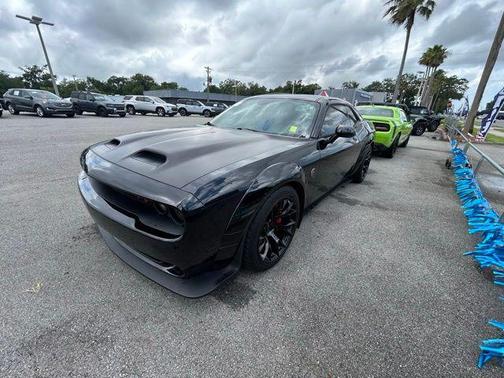 Pitch Black Clearcoat 2021 Dodge Challenger SRT Hellcat