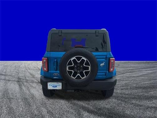 2023 Ford Bronco Outer Banks