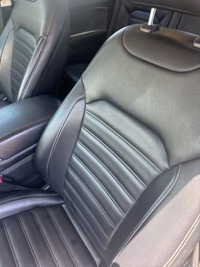 Sea Green 2019 Ford Edge SEL