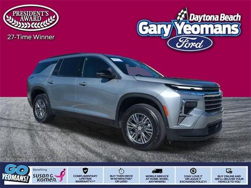 2025 Chevrolet Traverse LT