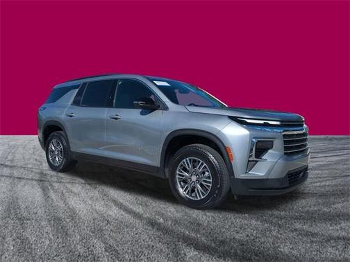 2025 Chevrolet Traverse LT