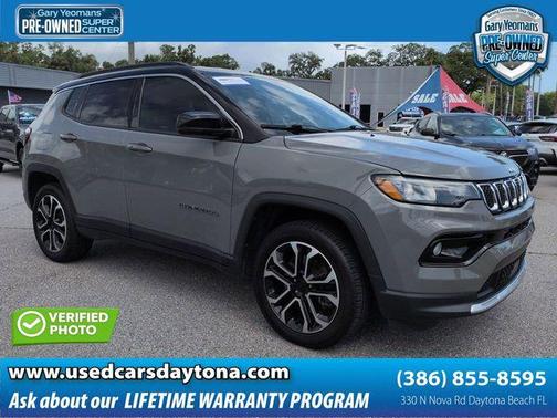 Sting Gray Clearcoat 2024 Jeep Compass Limited
