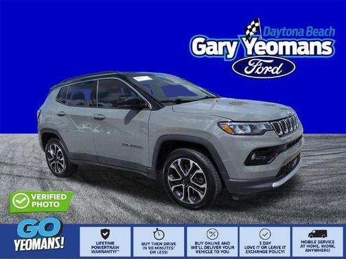 Sting Gray Clearcoat 2024 Jeep Compass Limited