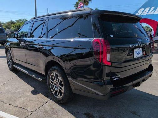 Black Metallic 2025 Ford Expedition Max Active
