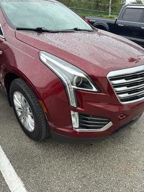 2017 Cadillac XT5 Base