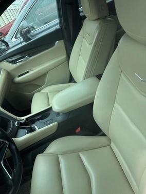 2017 Cadillac XT5 Base