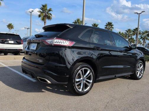 2018 Ford Edge Sport