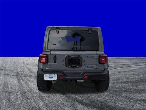 Sting Gray Clearcoat 2022 Jeep Wrangler Unlimited Rubicon 392