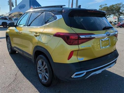 2021 Kia Seltos S