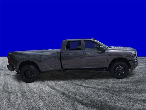 Crystal Metallic 2025 RAM 3500 Laramie