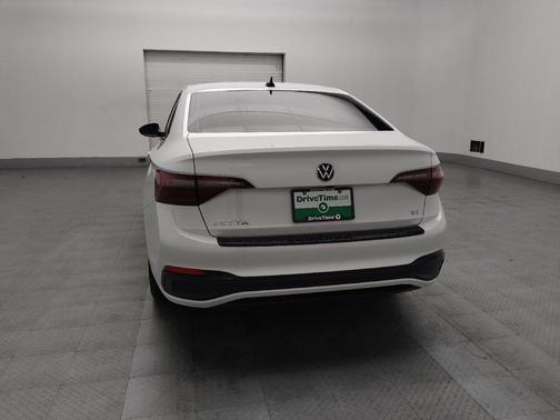 Opal White Pearl 2024 Volkswagen Jetta 1.5T SE