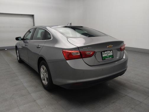Sterling Gray Metallic 2024 Chevrolet Malibu FWD 1LT