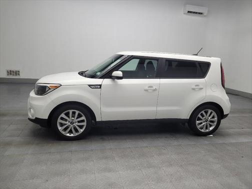 2017 Kia Soul +