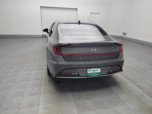 2021 Hyundai SONATA SE