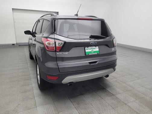 Magnetic Metallic 2018 Ford Escape SE