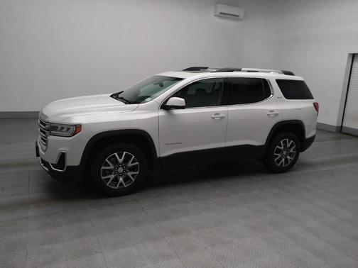 2023 GMC Acadia AWD SLT