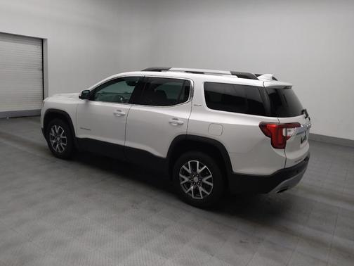 2023 GMC Acadia AWD SLT