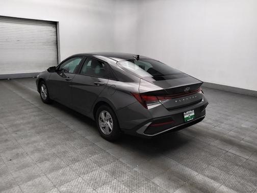 Amazon Gray 2025 Hyundai ELANTRA SE