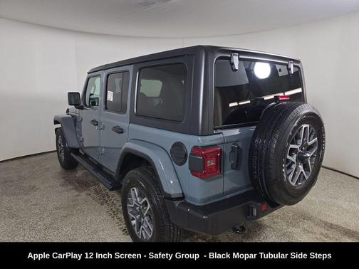 2024 Jeep Wrangler 4-Door Sahara