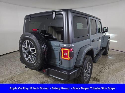 2024 Jeep Wrangler 4-Door Sahara