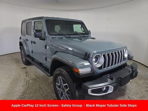 2024 Jeep Wrangler 4-Door Sahara