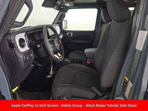 2024 Jeep Wrangler 4-Door Sahara