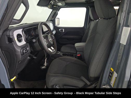 2024 Jeep Wrangler 4-Door Sahara