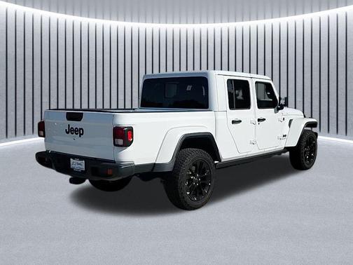 2025 Jeep Gladiator Nighthawk
