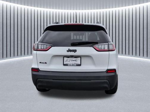 Bright White Clearcoat 2023 Jeep Cherokee Altitude