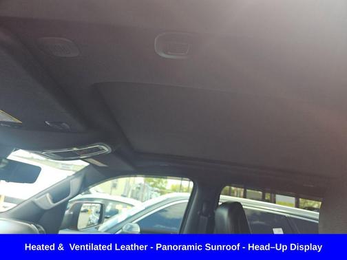 Flame Red Clearcoat 2022 RAM 1500 Sport