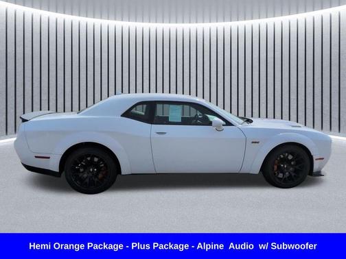White Knuckle Clearcoat 2022 Dodge Challenger R/T Scat Pack Widebody