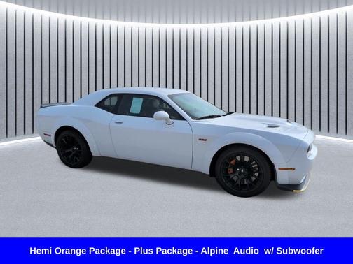 White Knuckle Clearcoat 2022 Dodge Challenger R/T Scat Pack Widebody