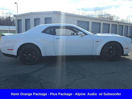 2022 Dodge Challenger R/T Scat Pack Widebody