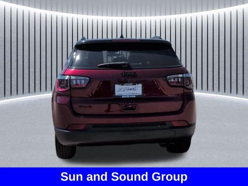 Velvet Red Pearlcoat 2022 Jeep Compass Latitude