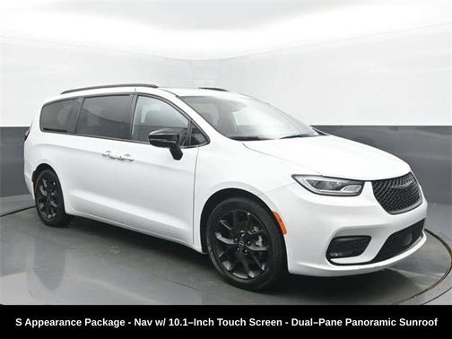 2025 Chrysler Pacifica Limited