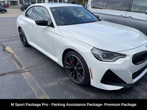 2025 BMW M240 i xDrive