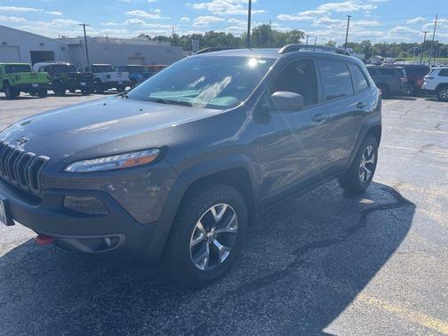 2016 Jeep Cherokee Trailhawk
