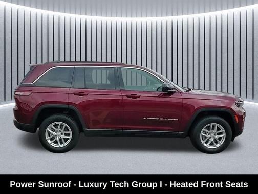 2025 Jeep Grand Cherokee Laredo