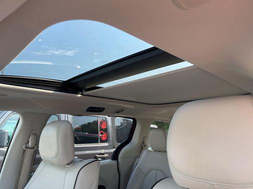 2018 Chrysler Pacifica Hybrid Limited