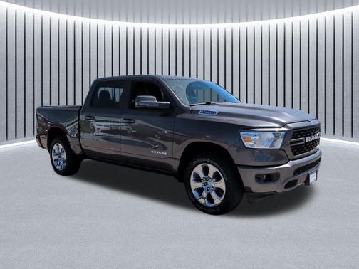 Granite Crystal Metallic Clearcoat 2023 RAM 1500 Big Horn/Lone Star
