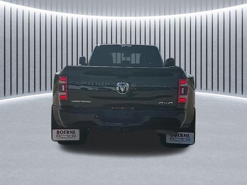 2020 RAM 3500 Lone Star Crew Cab 4x4 8' Box