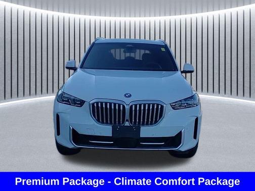 Alpine White 2024 BMW X5 PHEV xDrive50e