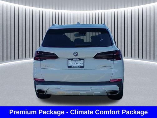 Alpine White 2024 BMW X5 PHEV xDrive50e