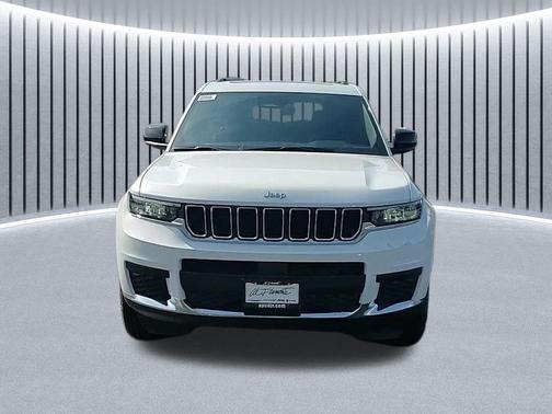 Bright White Clearcoat 2025 Jeep Grand Cherokee L Laredo