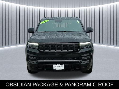 2023 Jeep Grand Wagoneer Series III Obsidian