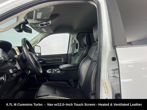 2024 RAM 2500 Laramie Crew Cab 4x4 6'4' Box