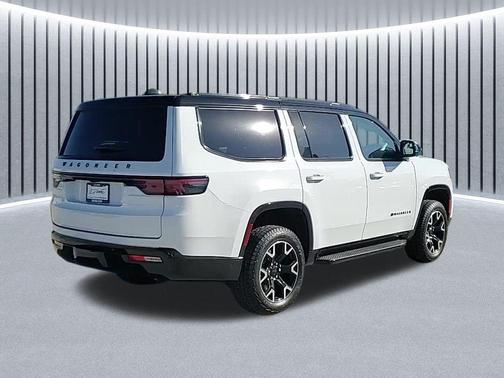 2025 Jeep Wagoneer Series II Overland 4x4