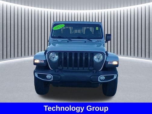 Silver Zynith Clearcoat 2022 Jeep Gladiator Sport S