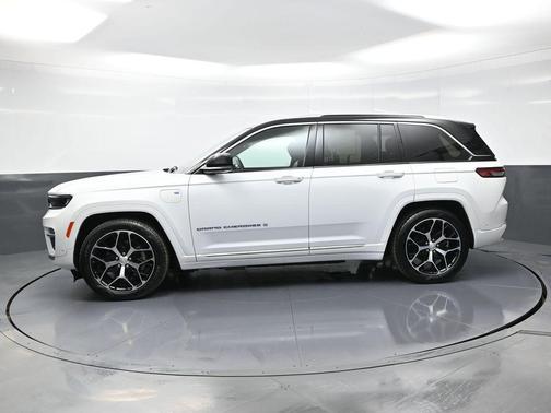 2023 Jeep Grand Cherokee 4xe Summit Reserve