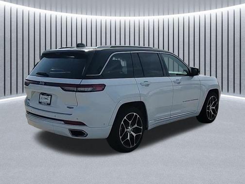 2023 Jeep Grand Cherokee 4xe Summit Reserve